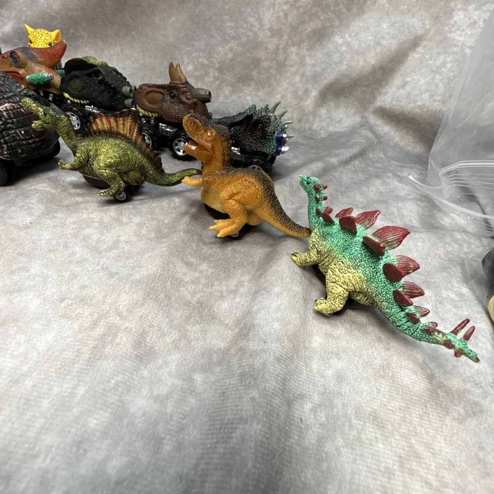 Dinosaur Monster Truck Toy Pull-Back Dino Animal Head Cars Lot Of 14